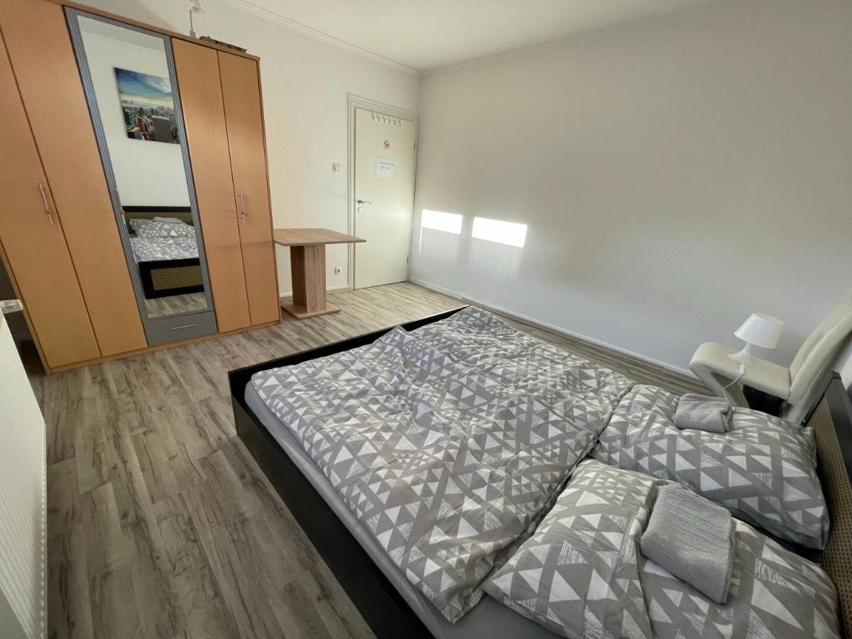 Schoene Zentrale Zimmer In Wilhelmshaven Apartment Exterior photo